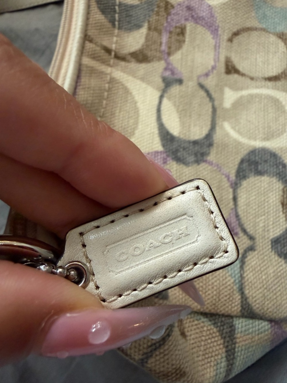 Coach Mini Signature Canvas Shoulder Bag Y2K Pastel Multicolor Pochette - Picture 4 of 7